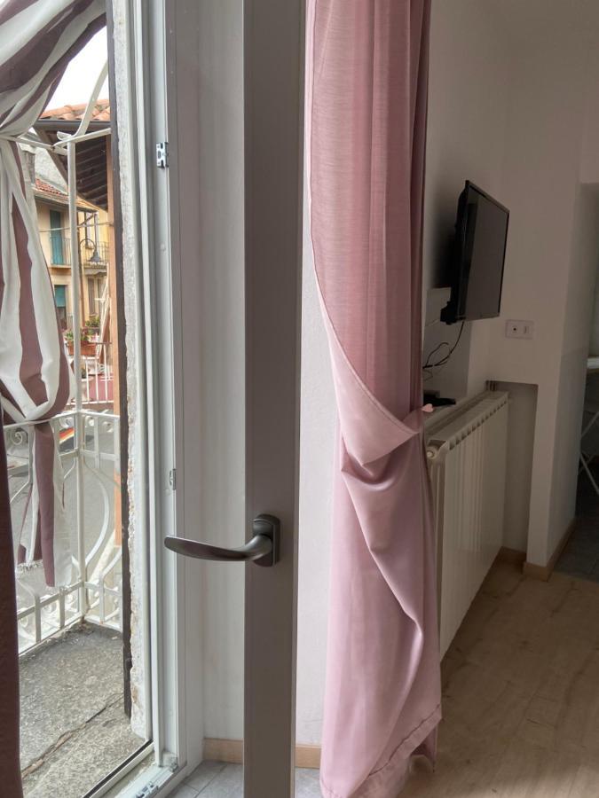 Il Nido Di Tiffany Leilighet Massino Visconti Eksteriør bilde