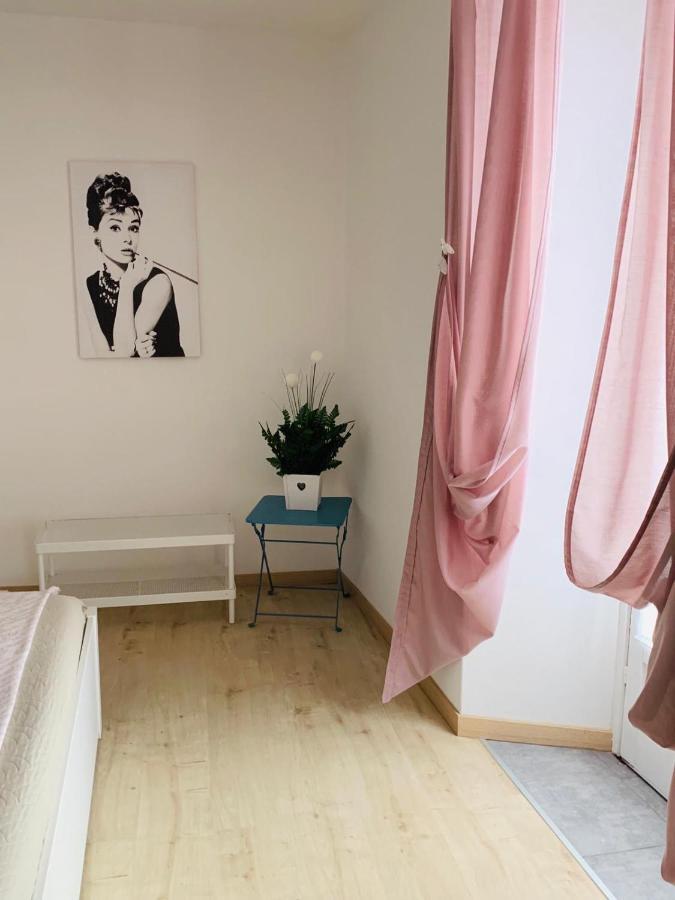 Il Nido Di Tiffany Leilighet Massino Visconti Eksteriør bilde